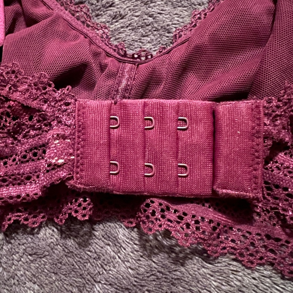 Bralette - Picture 4 of 5